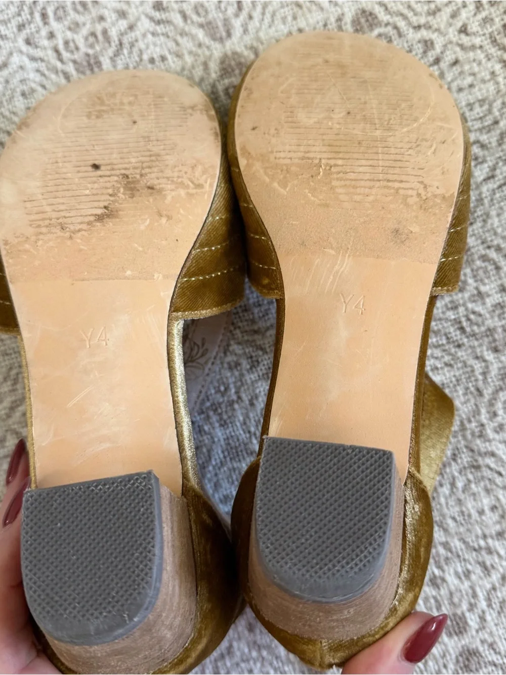 Joyfolie Orelia Velvet Heels In Honey